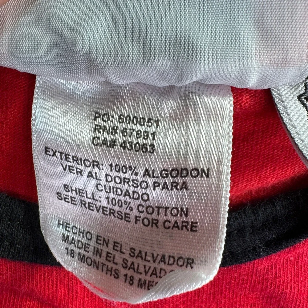 Reebok‎ Chicago Blackhawks NHL Infant Bodysuit Red 18 Months Onesie Face-Off